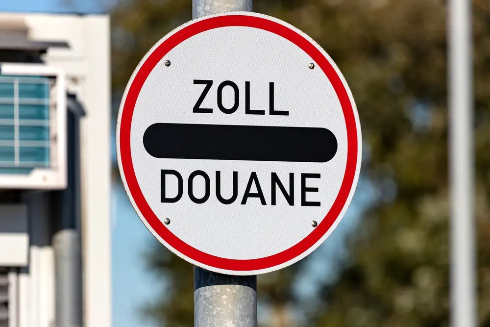 Beschilderung Zoll